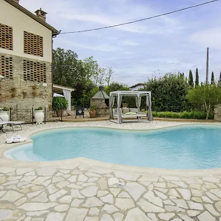 La Vecchia Pieve By Interhome *