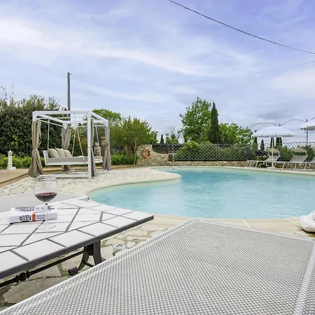 La Vecchia Pieve By Interhome